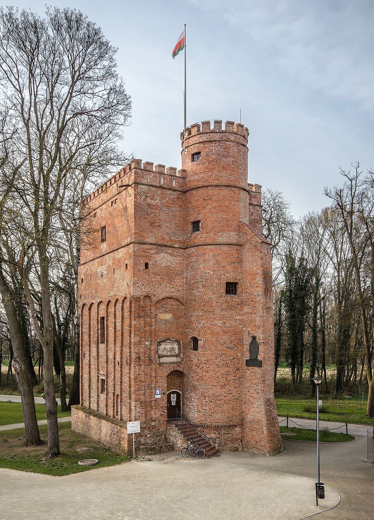 Żmigród — Poland castle