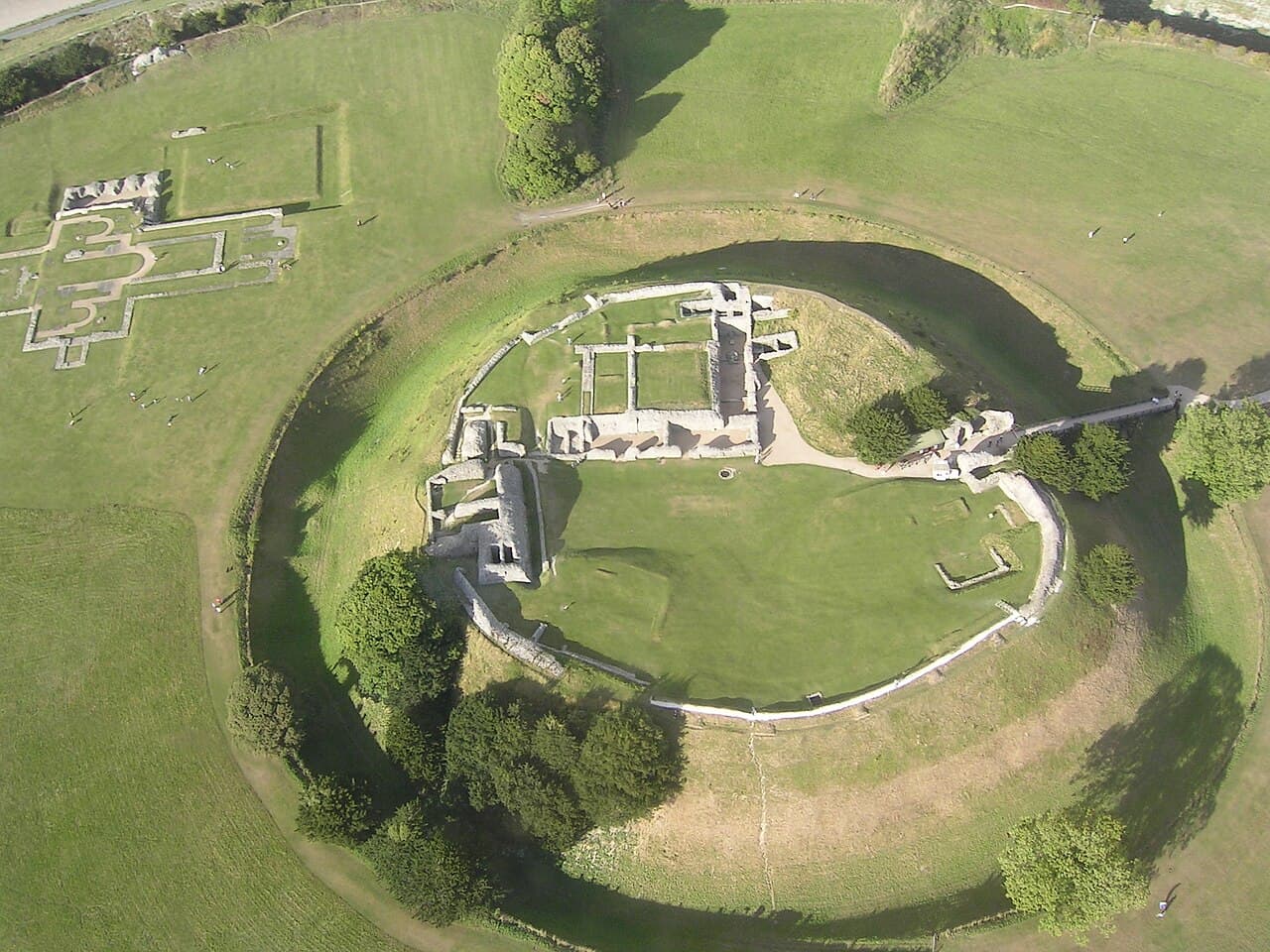 Old Sarum Castle — United Kingdom castle