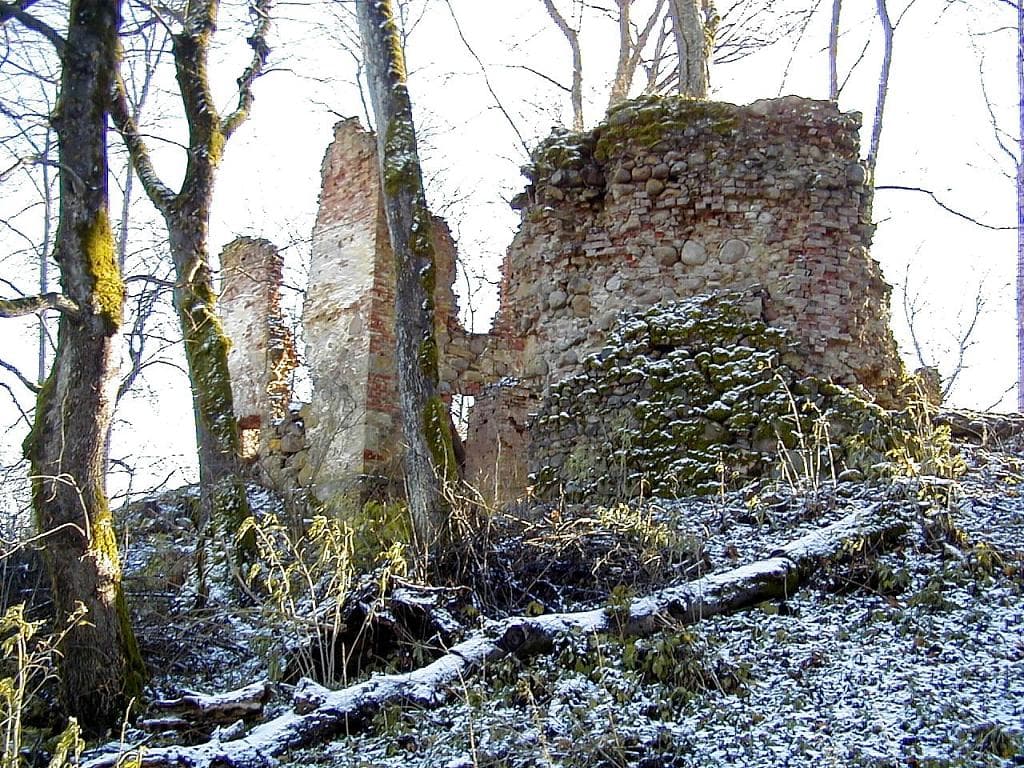 Embute — Latvia castle