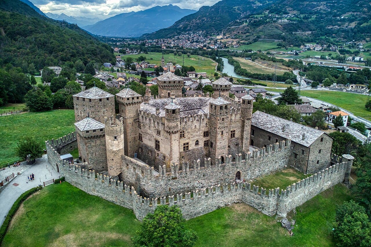 Fenis Castle — Italy castle