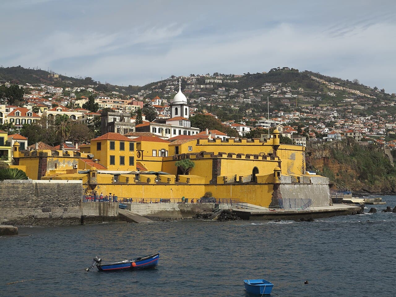 Fortaleza de São Tiago — Portugal castle