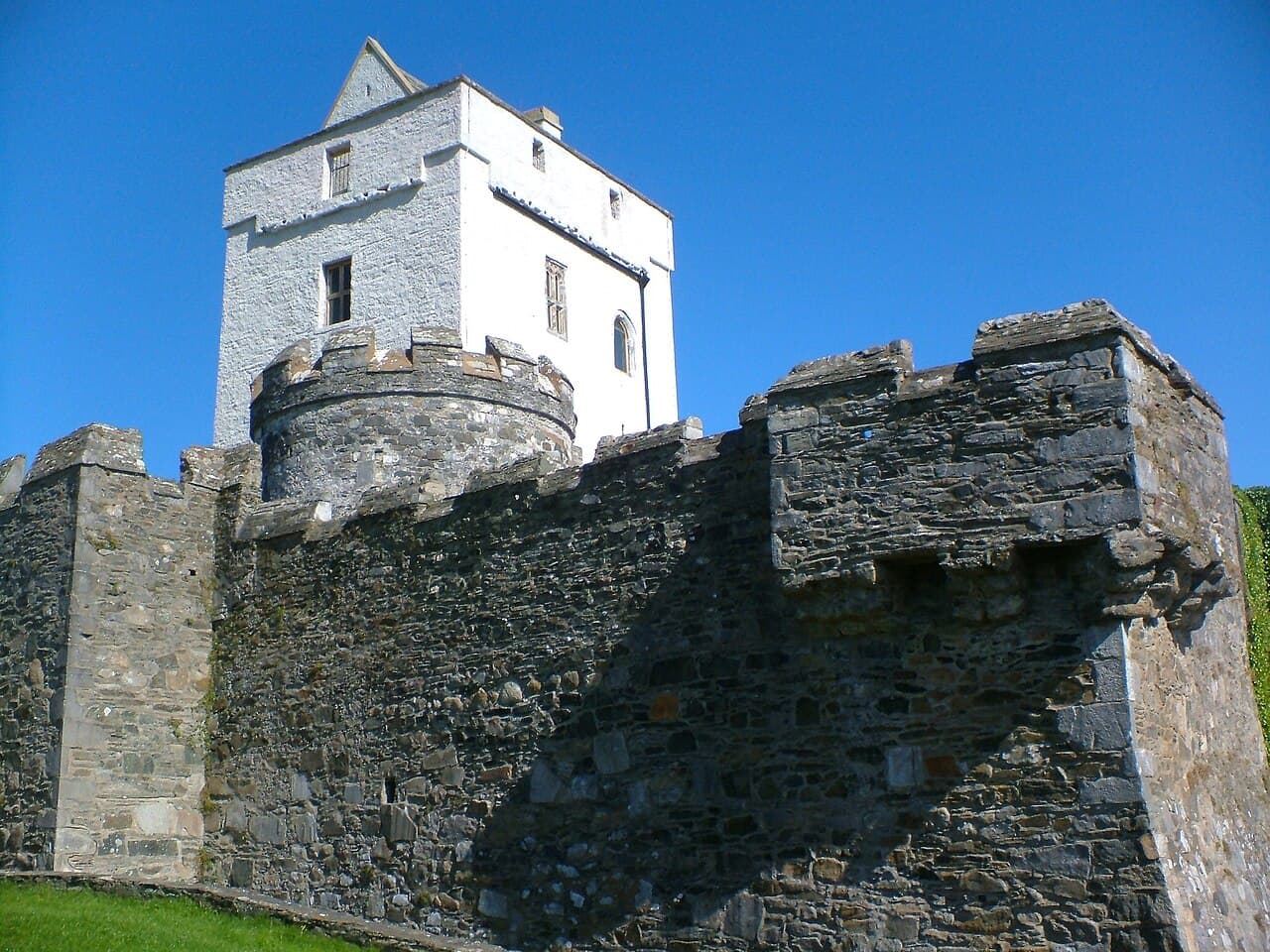 Doe Castle — Ireland castle