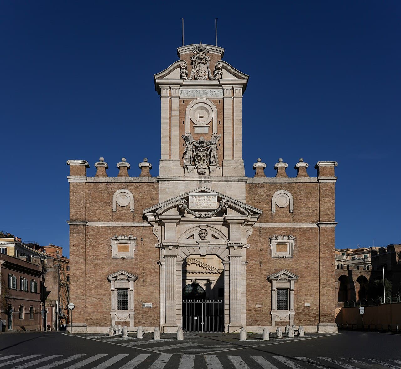 Porta Pia — Italy castle