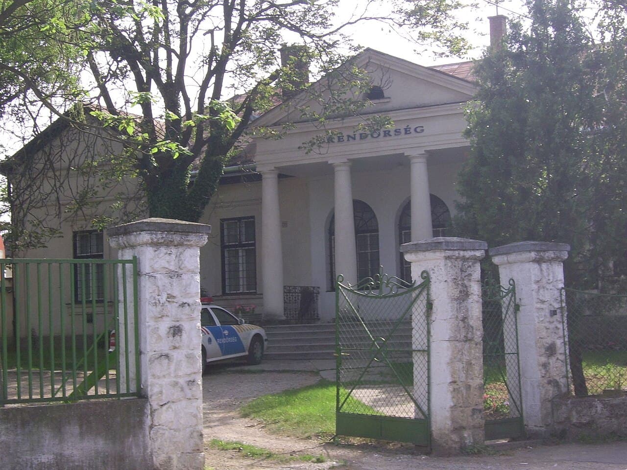 Gődény Castle, Balkány — Hungary castle