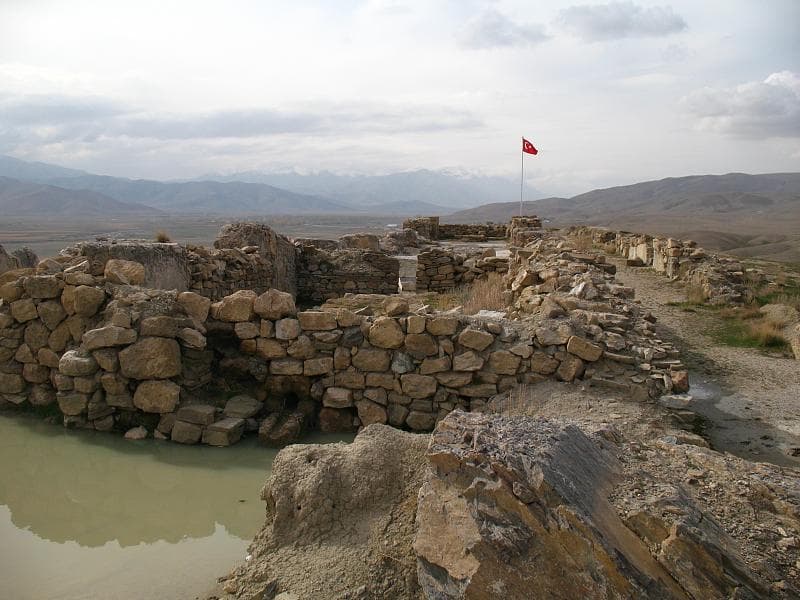 Çavuştepe — Turkey castle