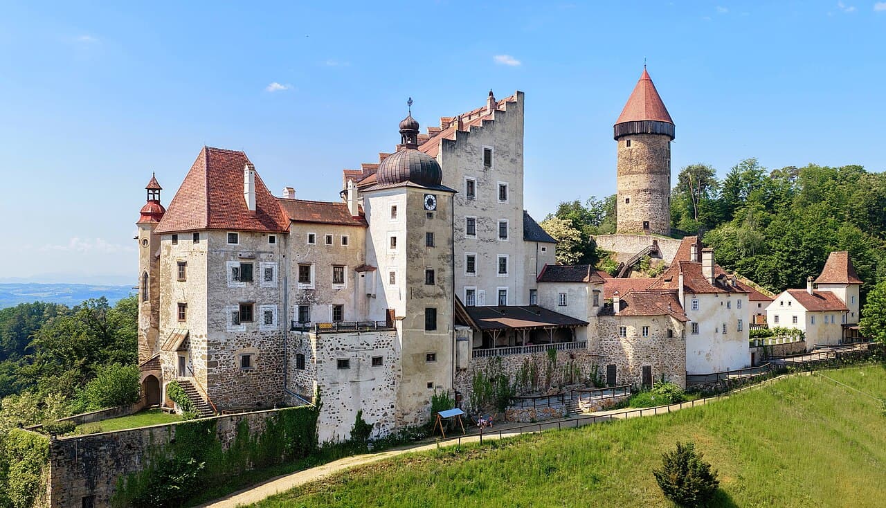 Burg Clam — Austria castle