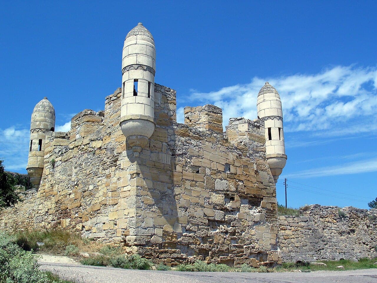 Yeni-Kale — Ukraine castle