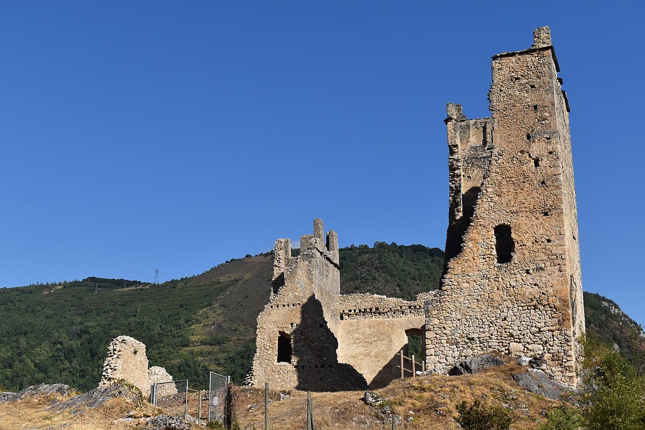 Château de Miglos — France castle