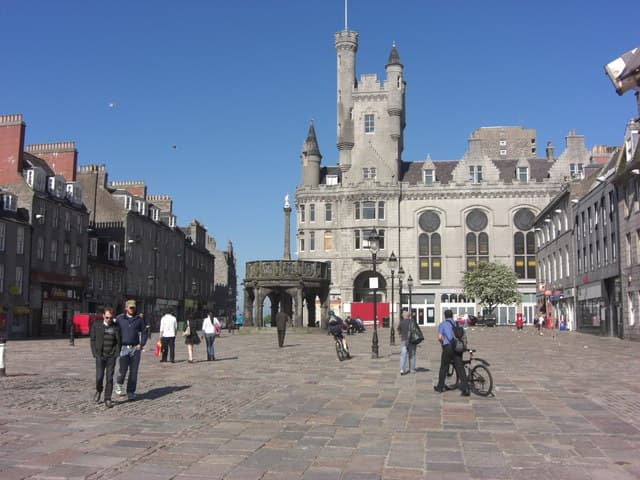 Aberdeen Castle — United Kingdom castle