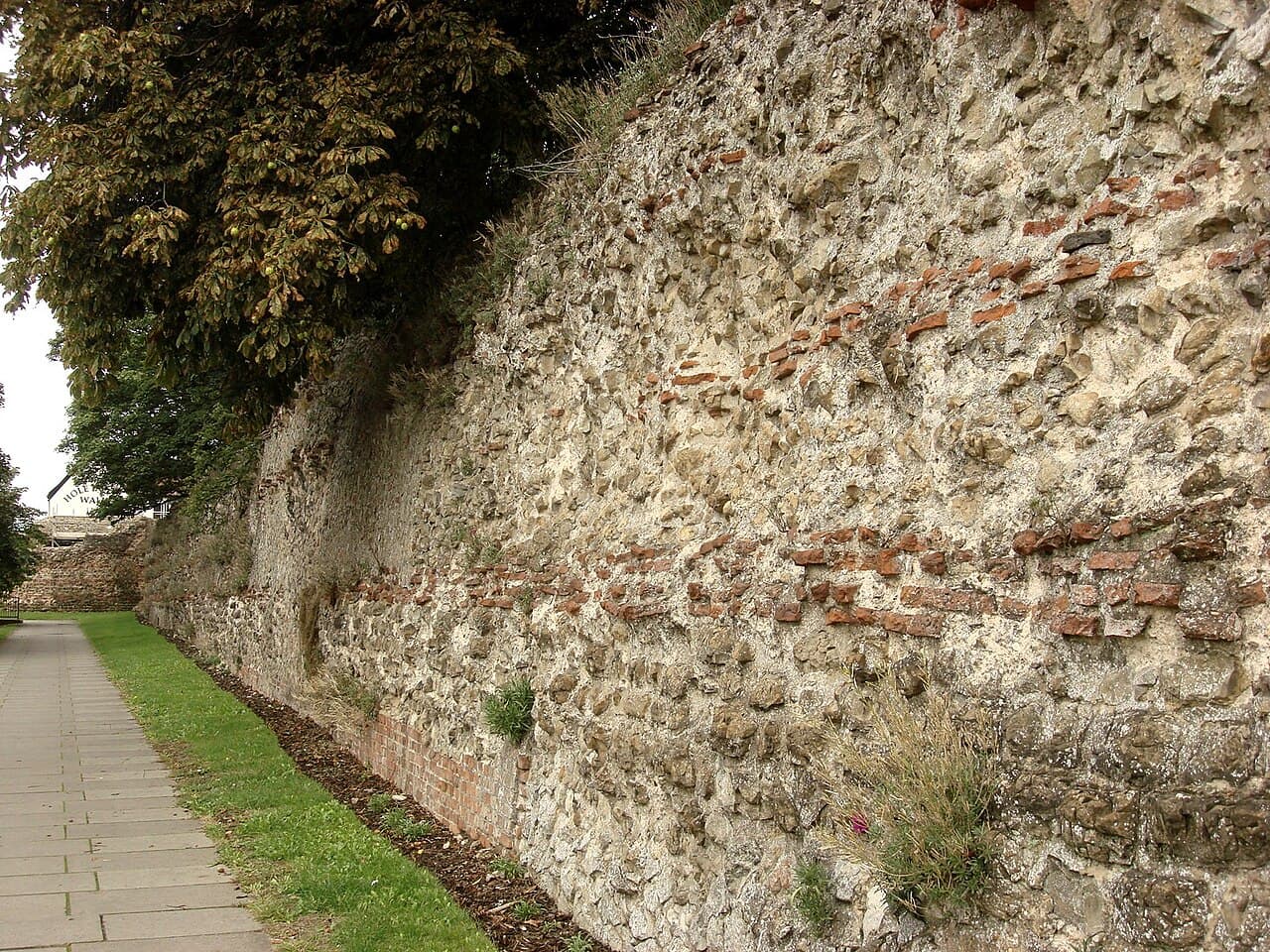 Camulodunum — United Kingdom castle
