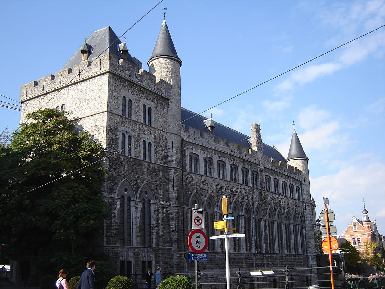 Geeraard de Duivelsteen Castle — Belgium castle