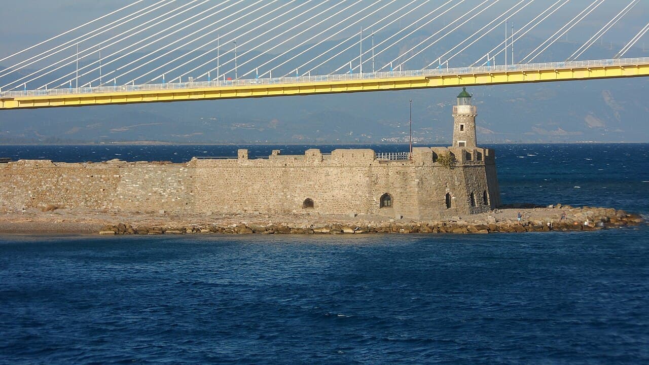 Antirrio Fortress — Greece castle