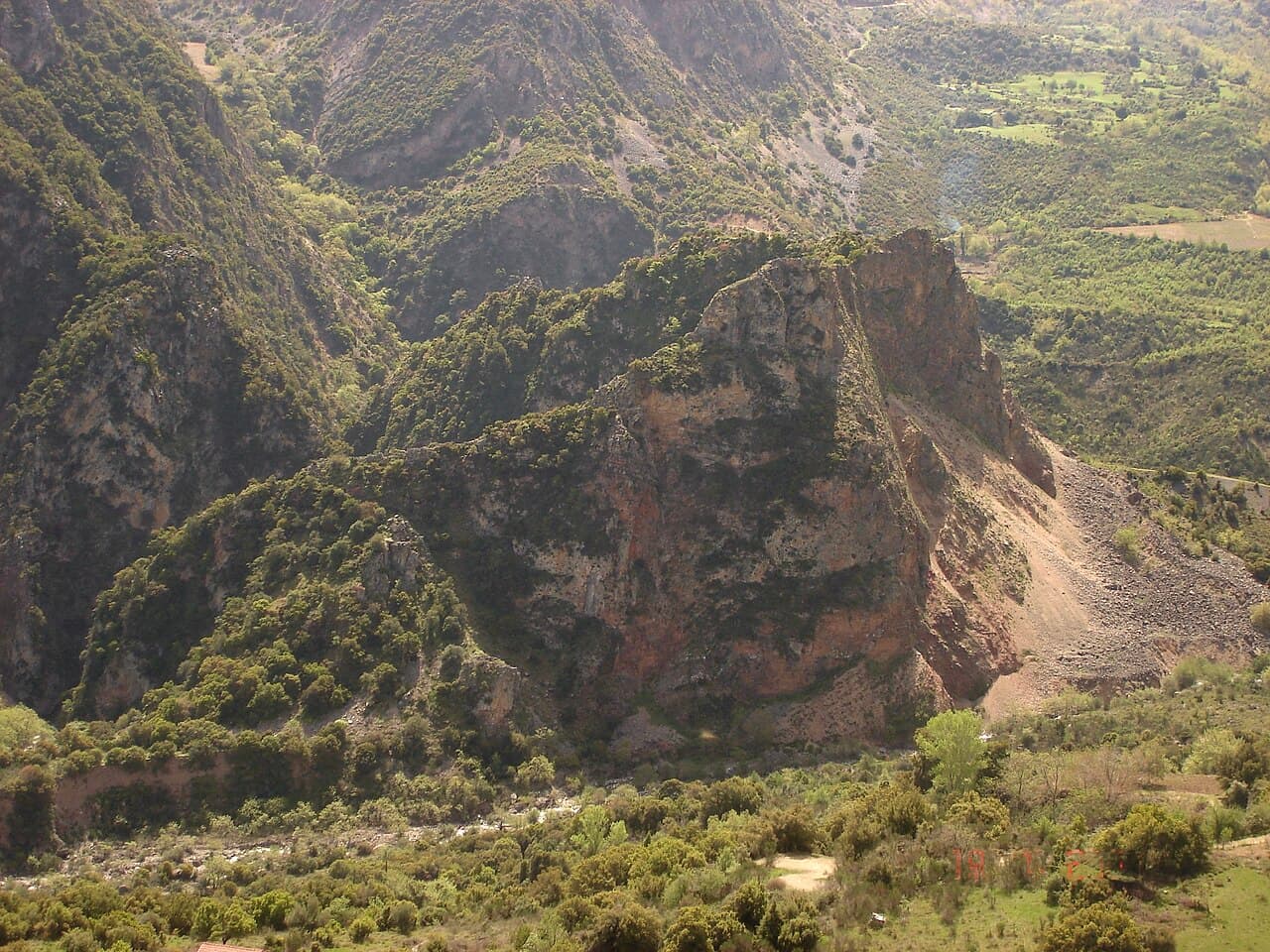 Salmeniko Castle — Greece castle