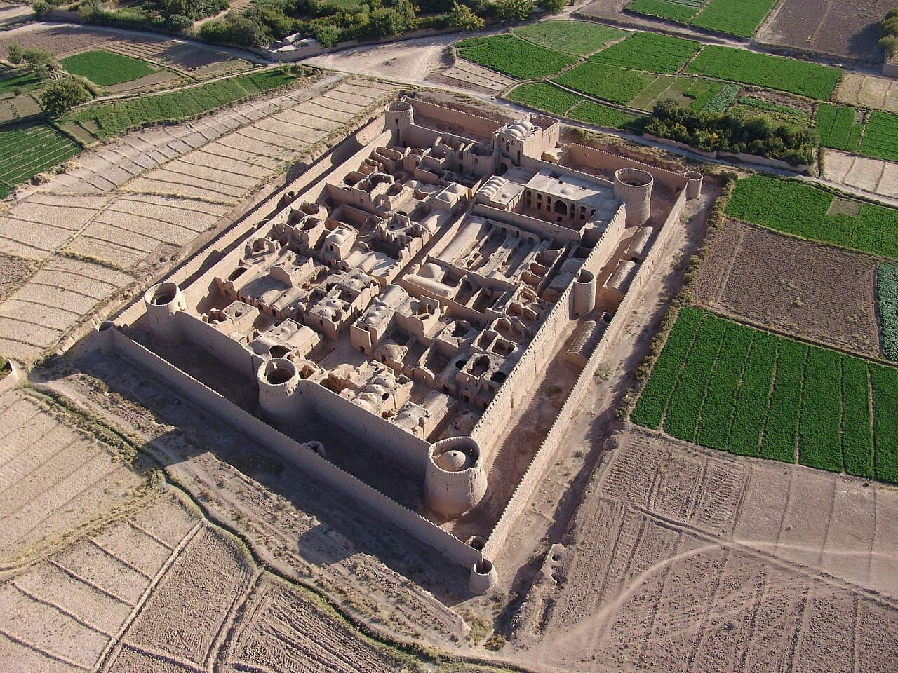 Mehr Padin Castle — Iran castle