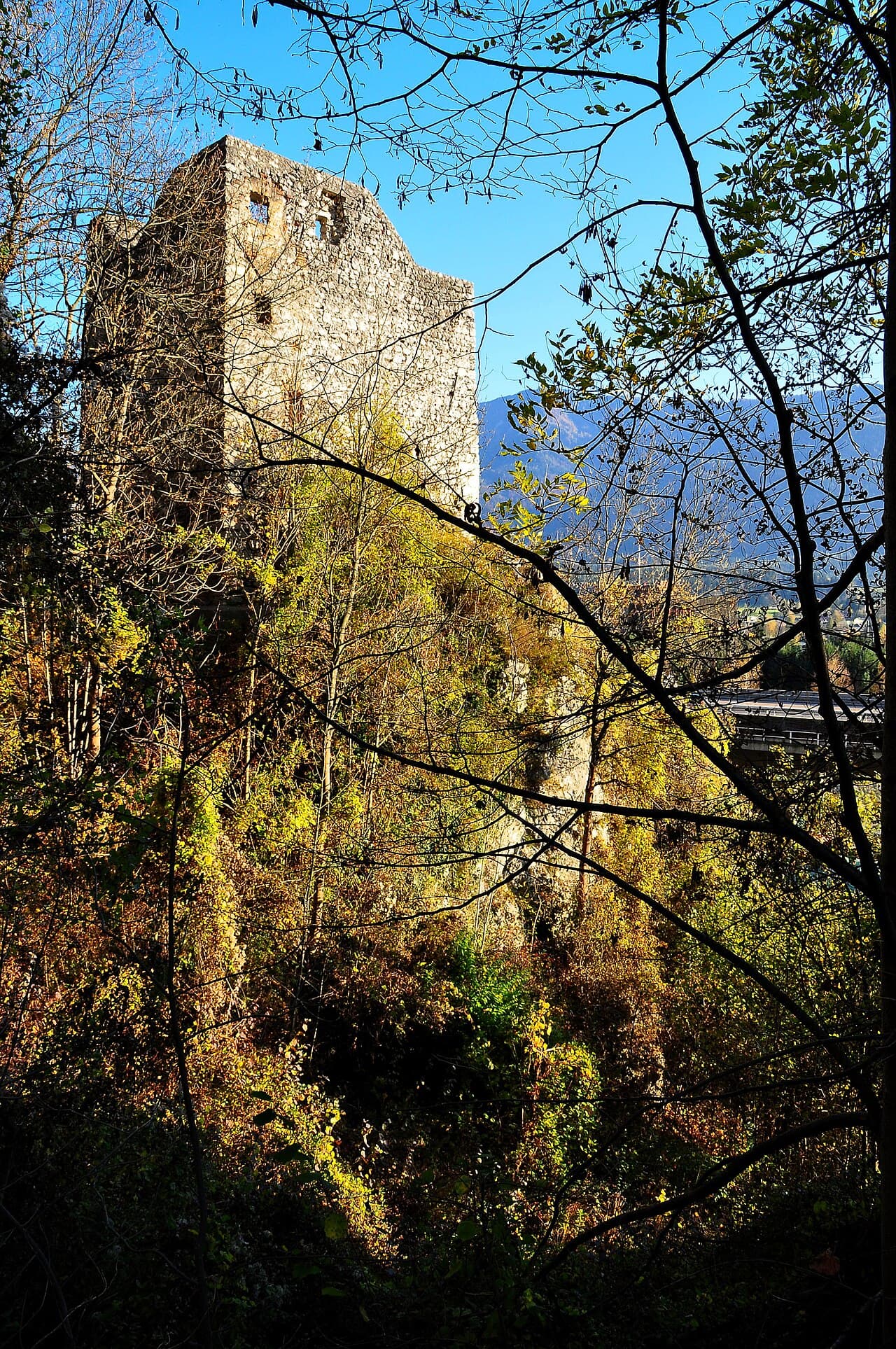 Burgruine Federaun — Austria castle