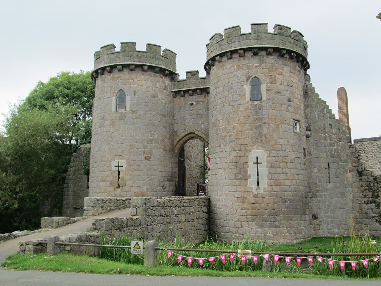 Whittington Castle — United Kingdom castle