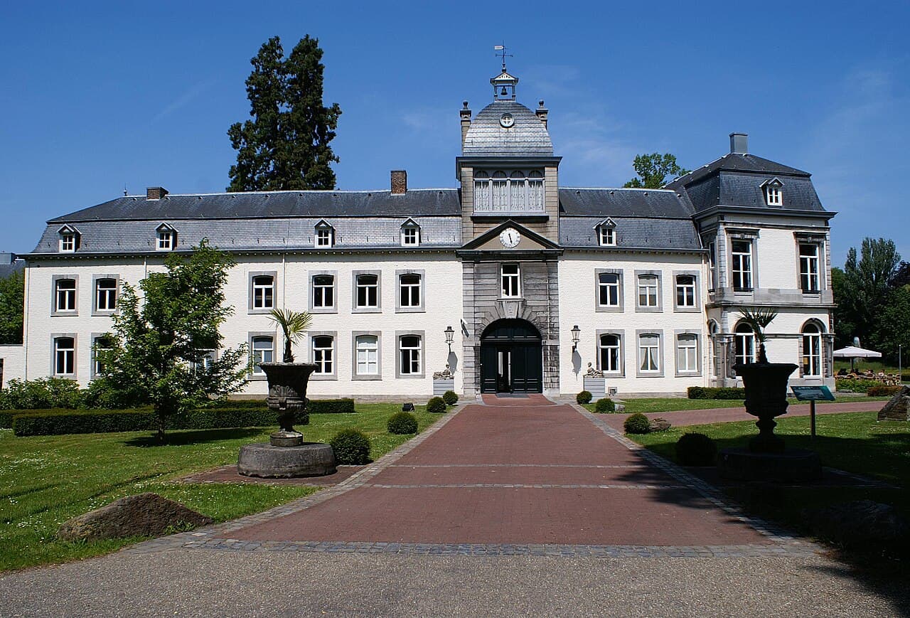 Vaeshartelt Castle — Netherlands castle