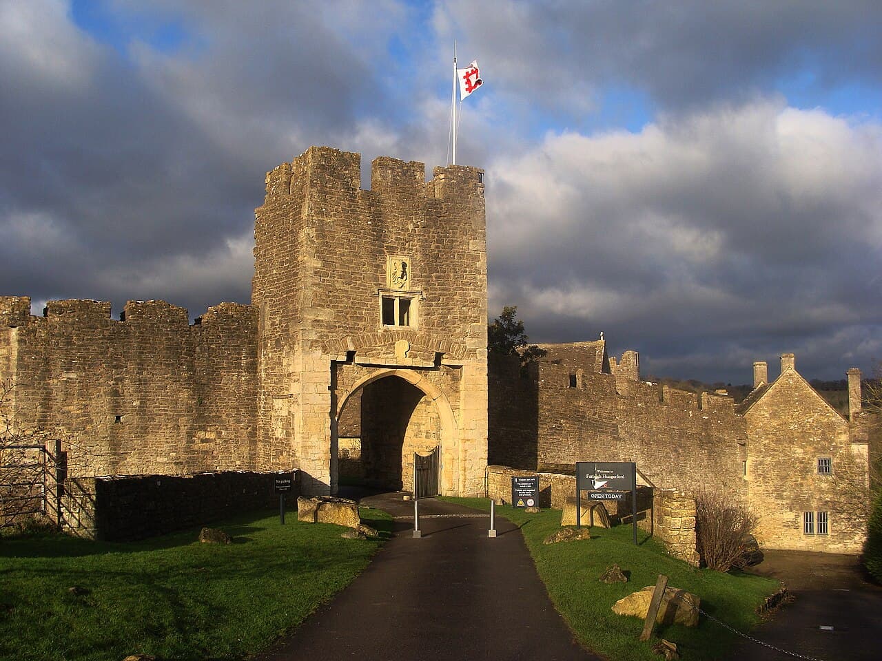 Farleigh Hungerford Castle — United Kingdom castle
