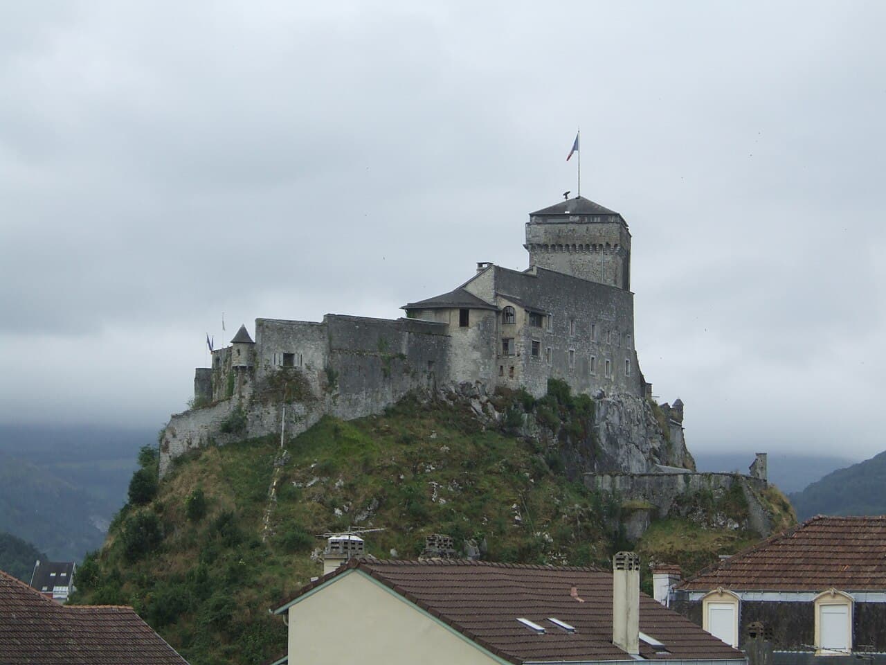 Château Fort de Lourdes — France castle