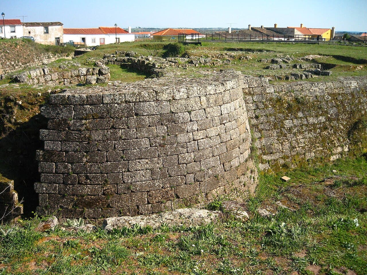Castle of Almeida — Portugal castle