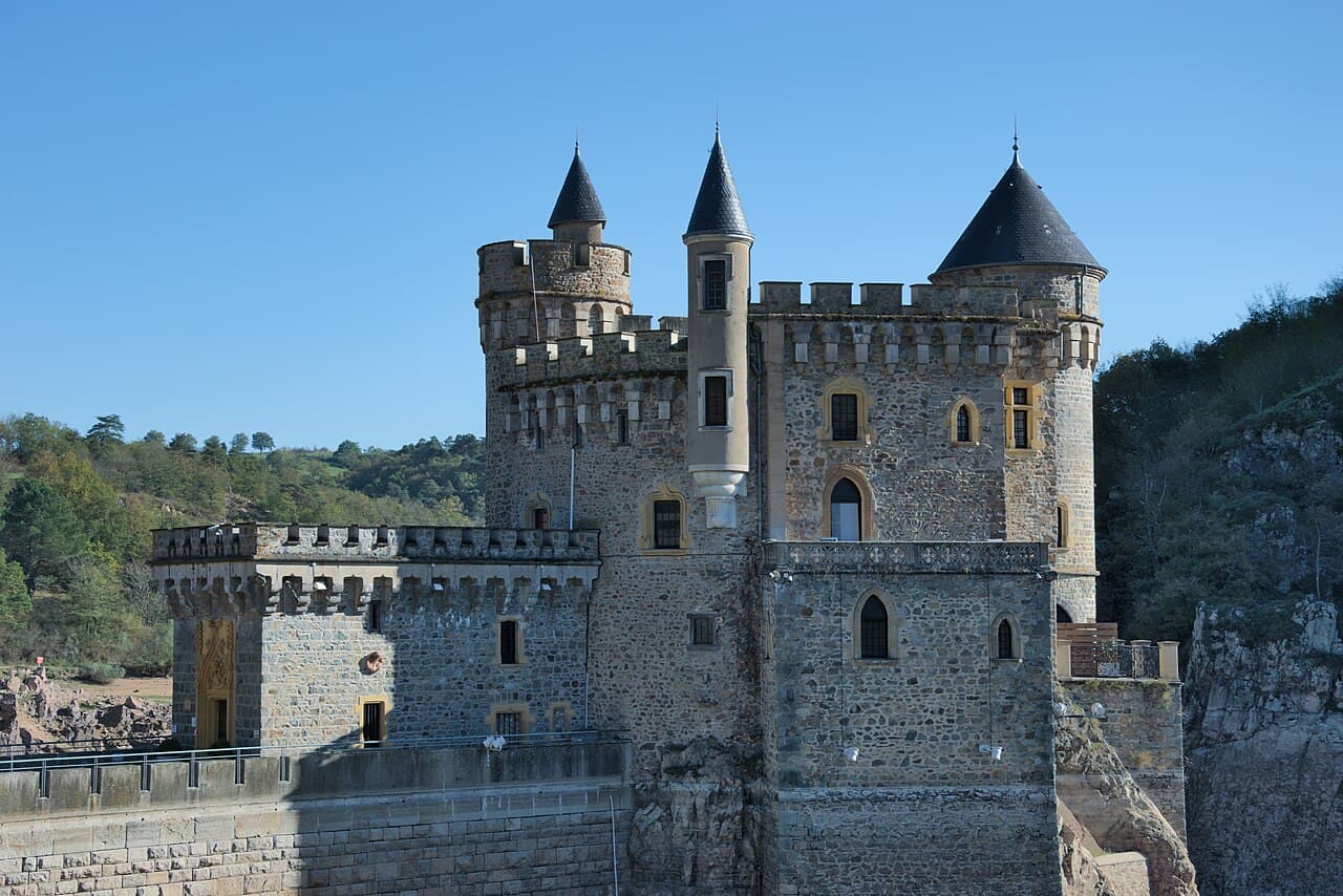 Château de La Roche — France castle