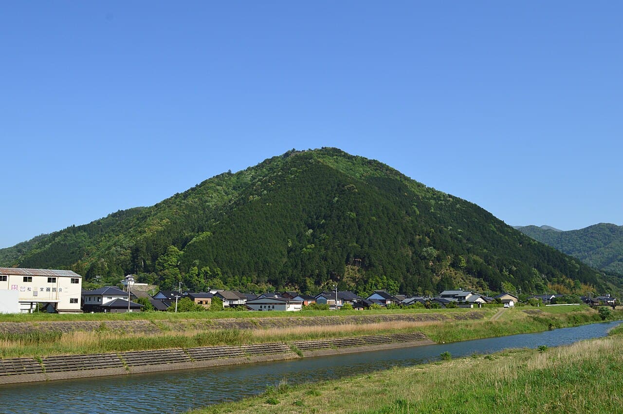 Arikoyama Castle — Japan castle