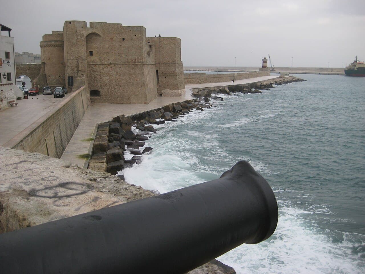 Monopoli Castle — Italy castle