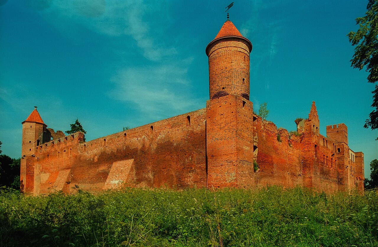 Szymbark Castle — Poland castle
