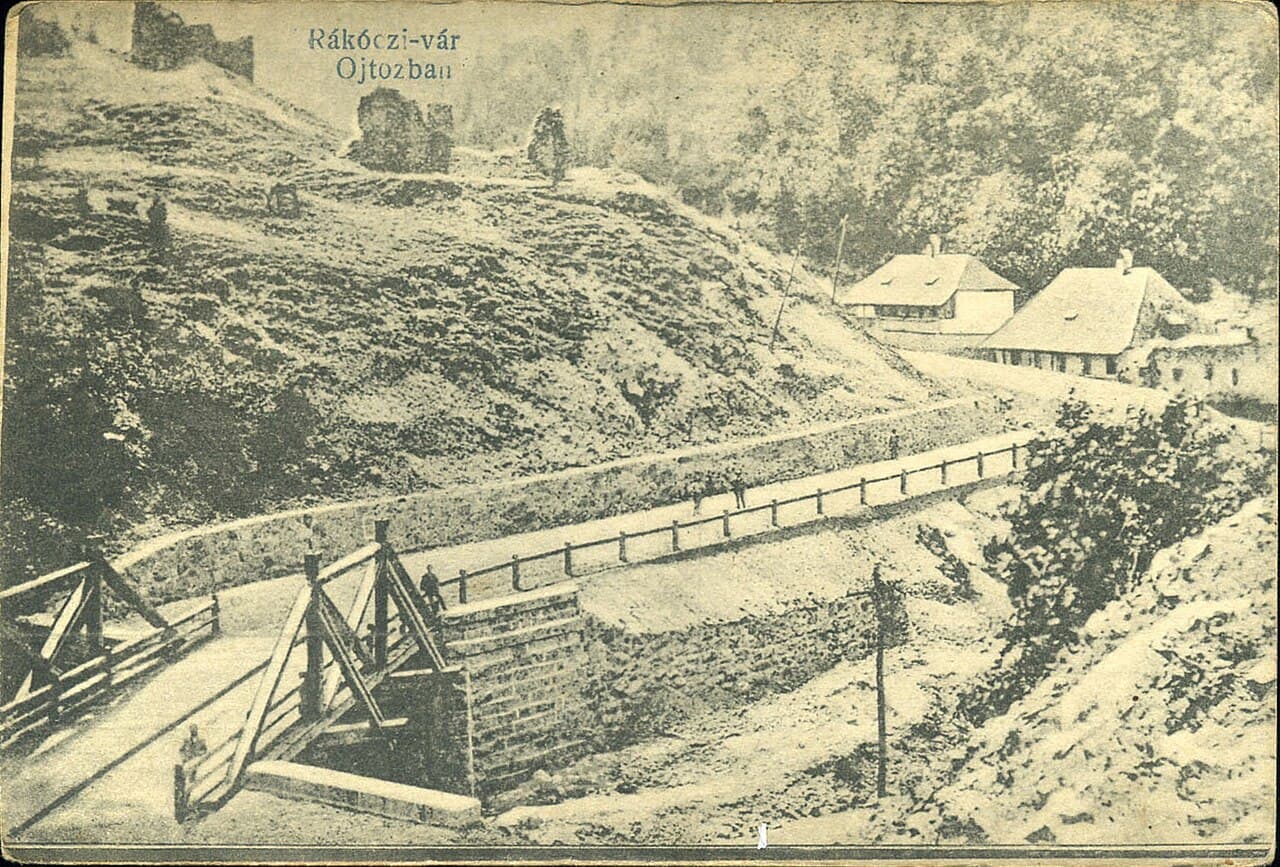 Rákóczi fortress from Oituz — Romania castle