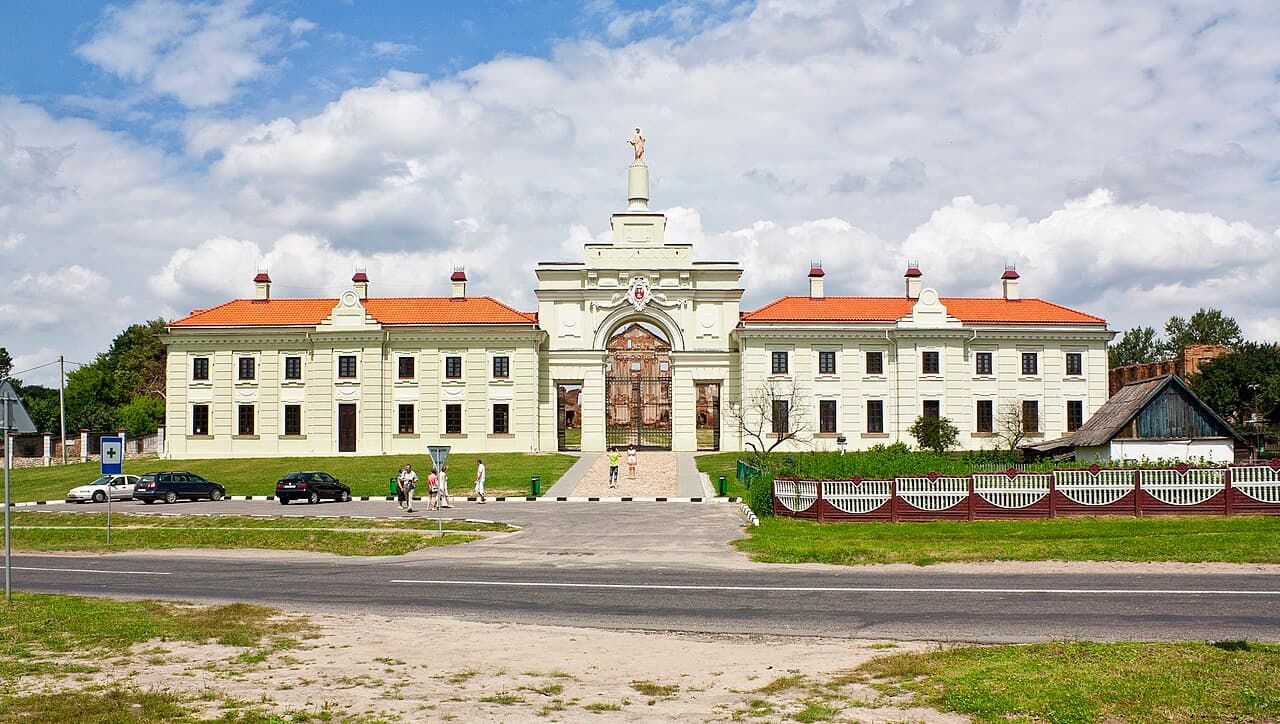 Ruzhany Palace — Belarus castle