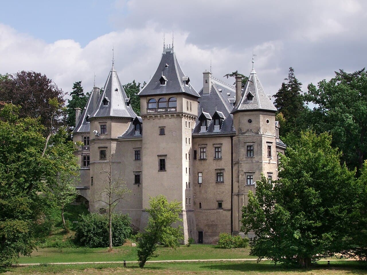 Gołuchów — Poland castle