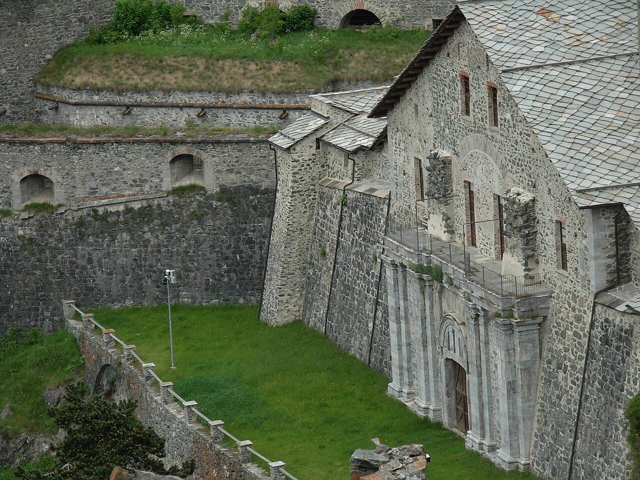 Fenestrelle Fort — Italy castle