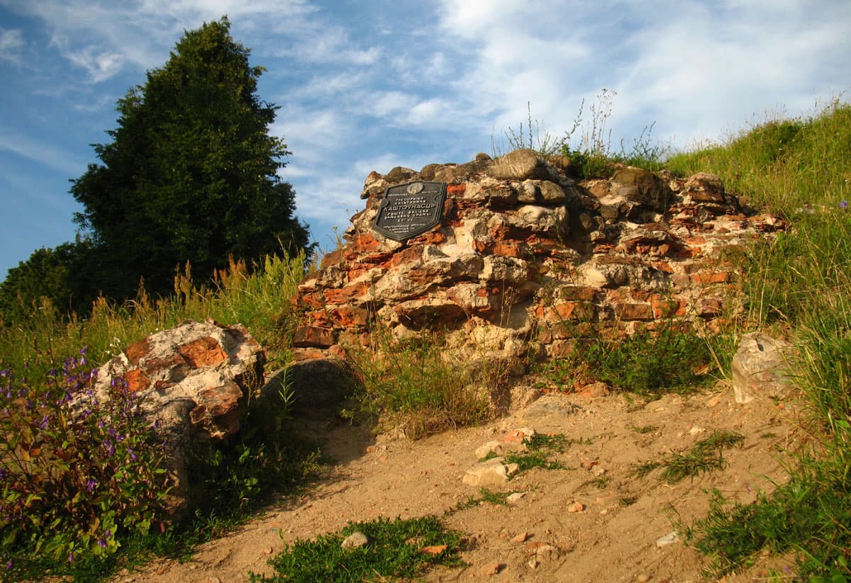 Zaslaŭje Castle — Belarus castle