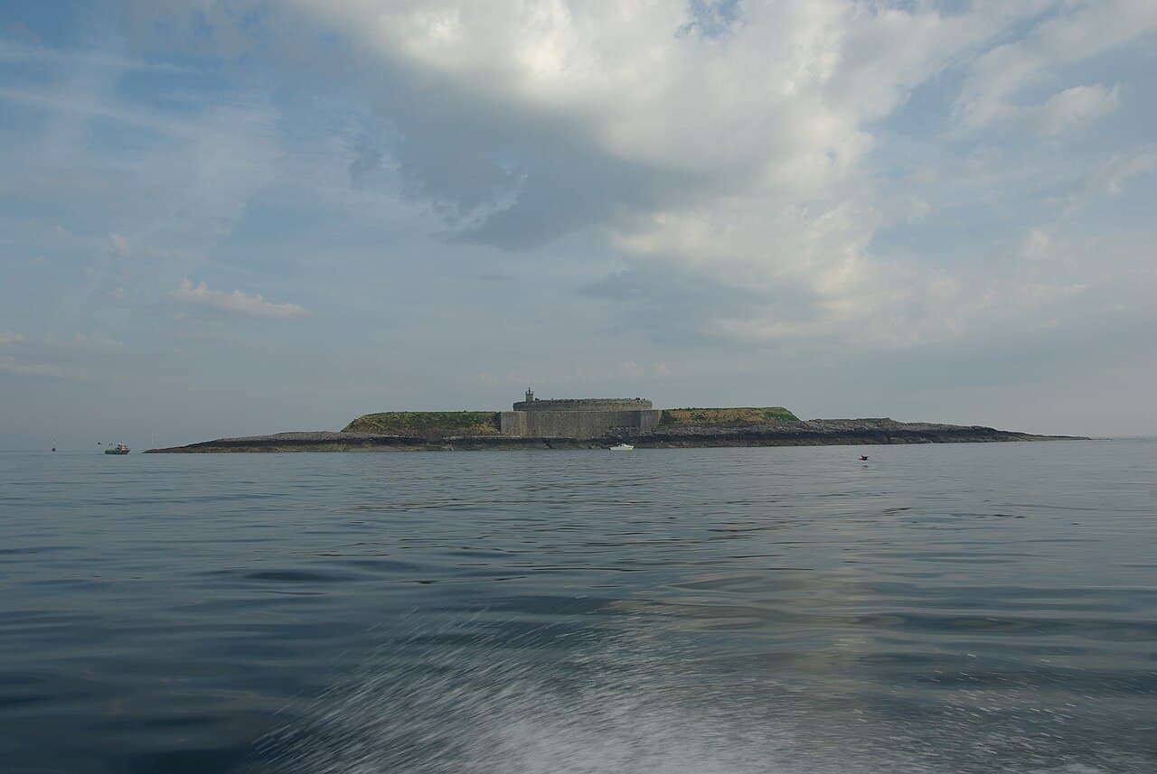 Îles Saint-Marcouf — France castle