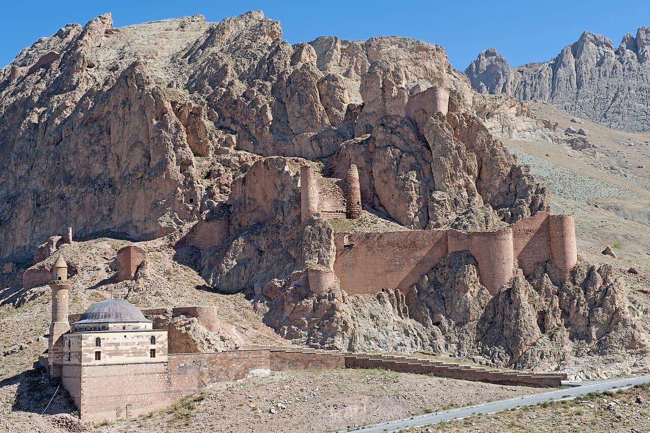 Doğubayazıt Castle — Turkey castle