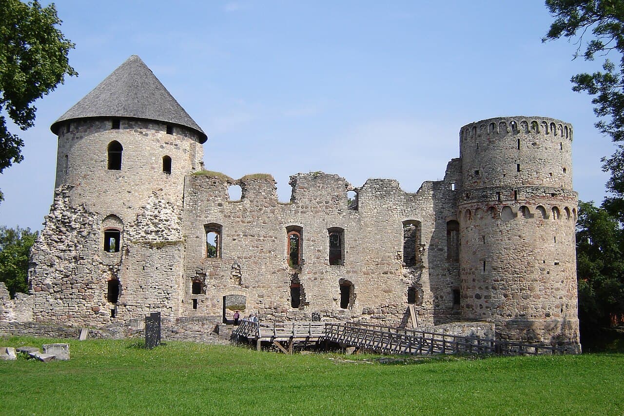 Kieś — Latvia castle