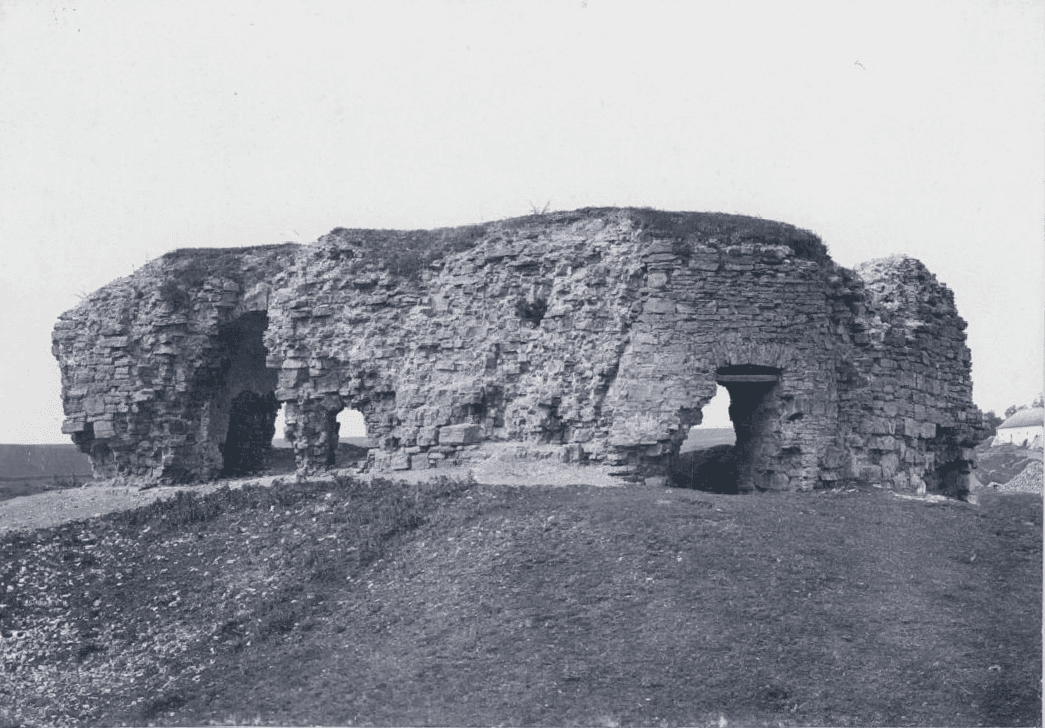 Lychkivtsi Castle — Ukraine castle