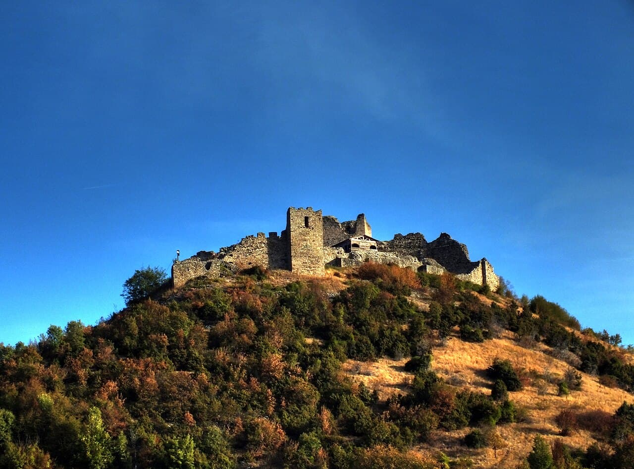 Koznik Fortress — Serbia castle