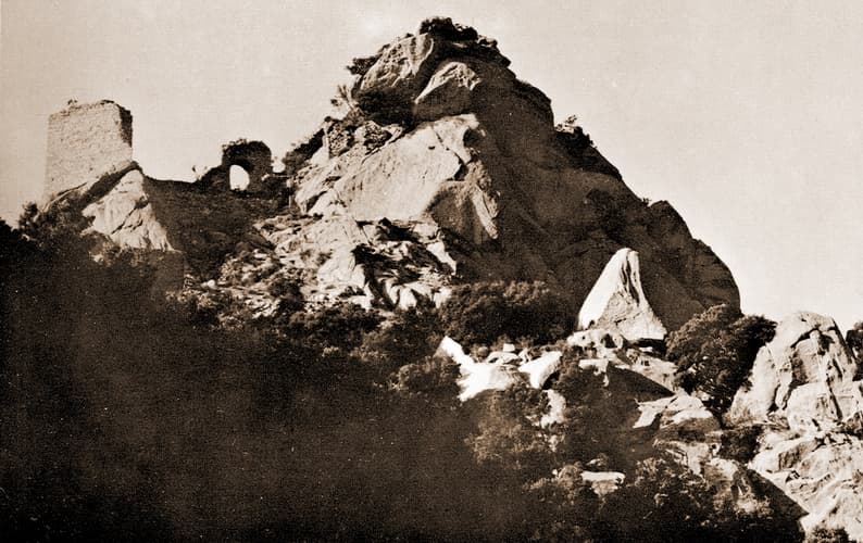 Castell de Rocabertí — Spain castle