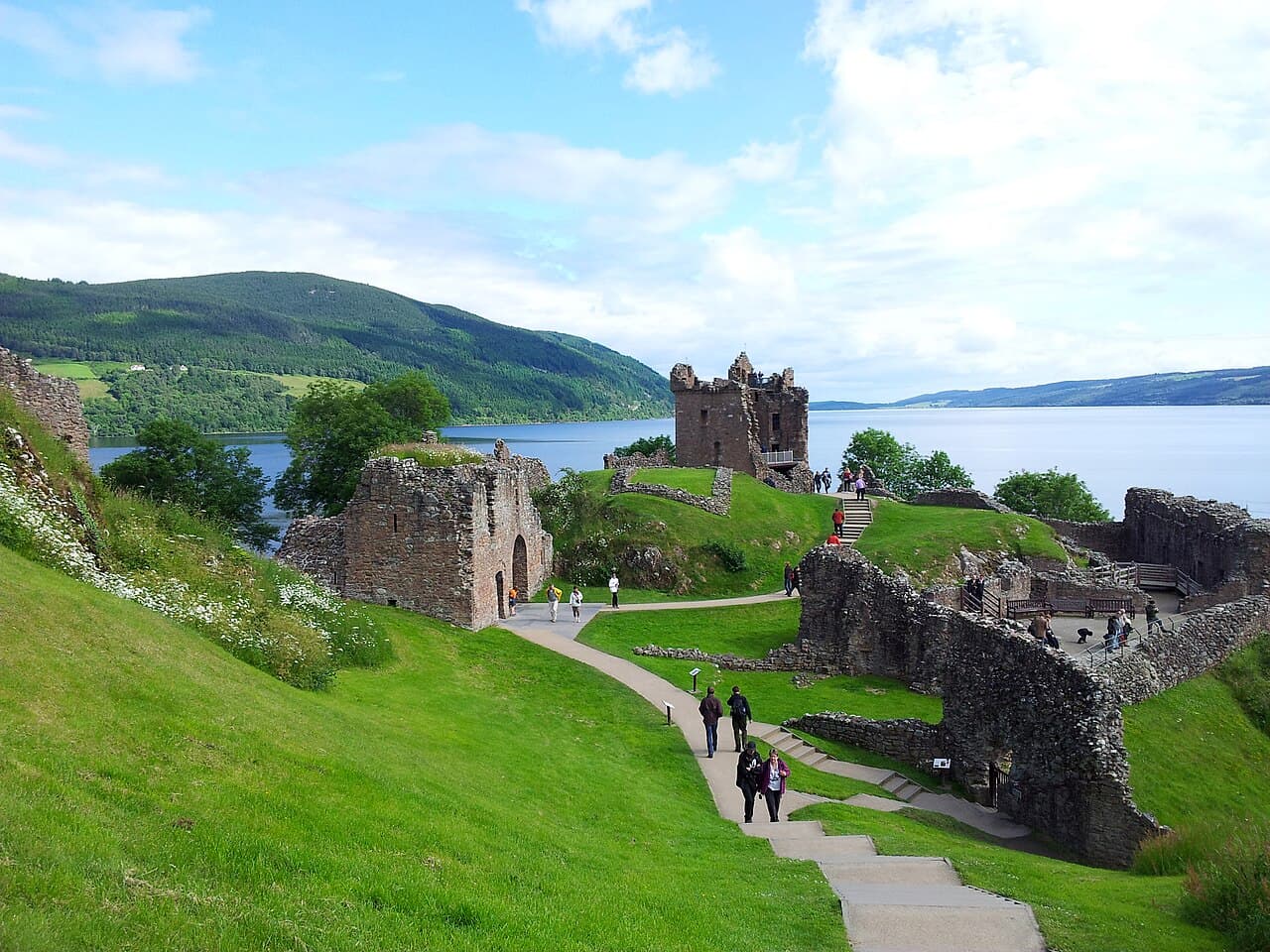 Urquhart Castle — United Kingdom castle