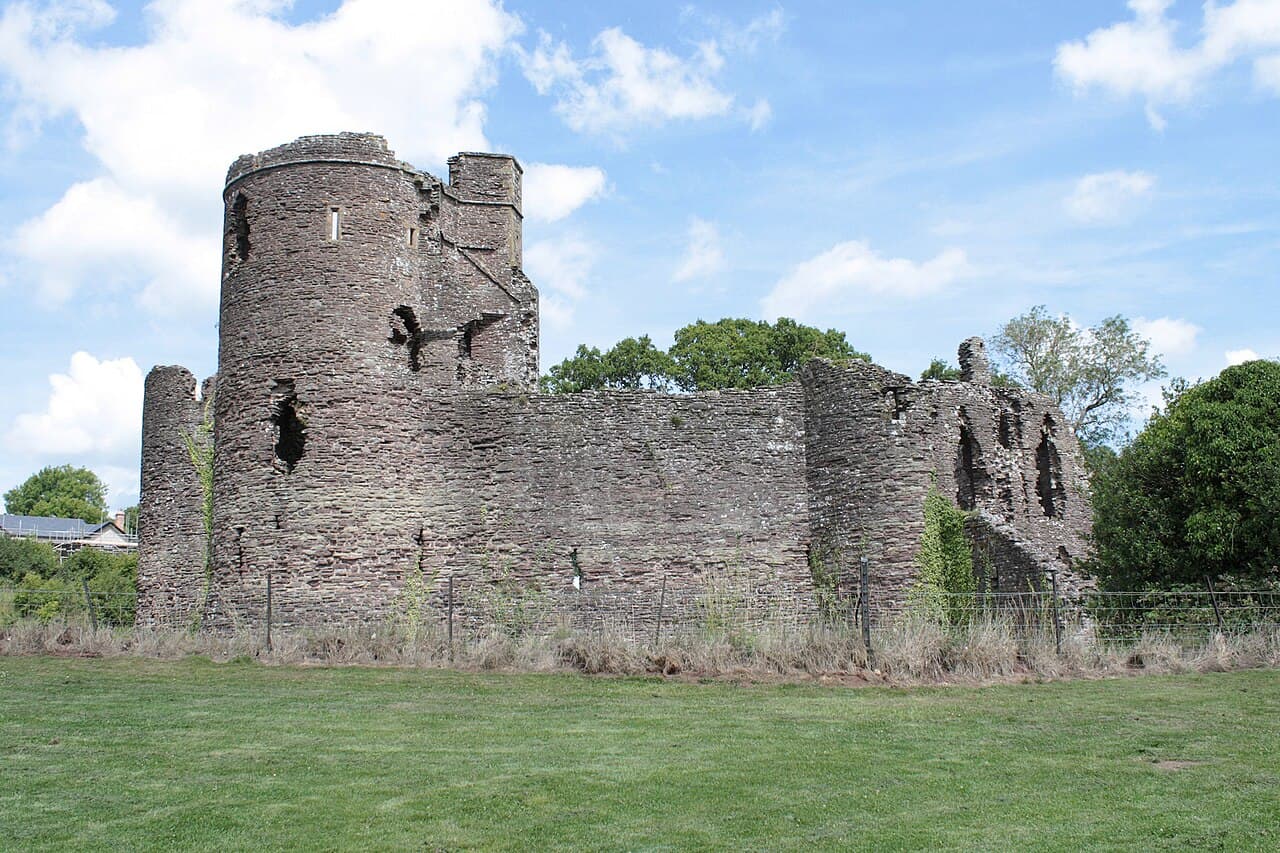 Grosmont Castle — United Kingdom castle