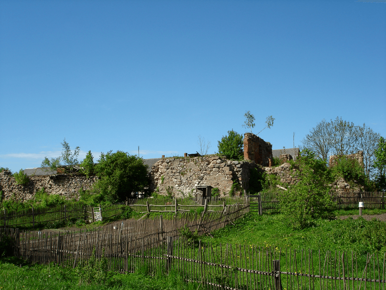 Taplacken Castle — Russia castle