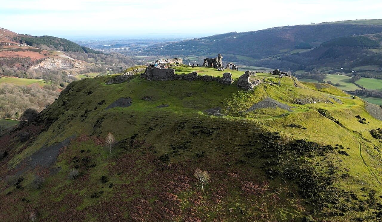 Castell Dinas Bran — United Kingdom castle