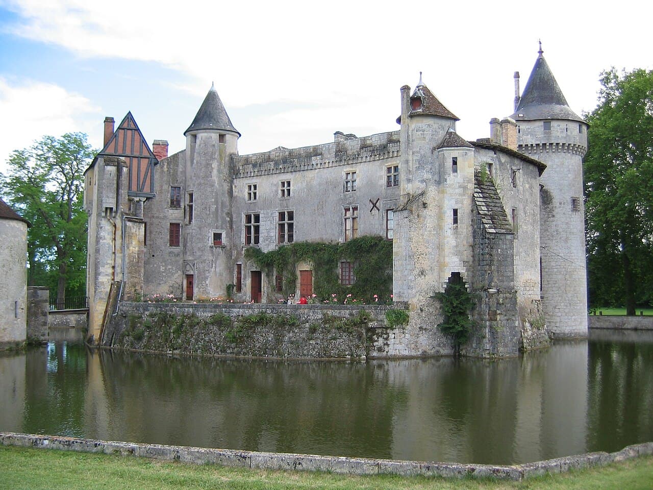 Château de La Brède — France castle