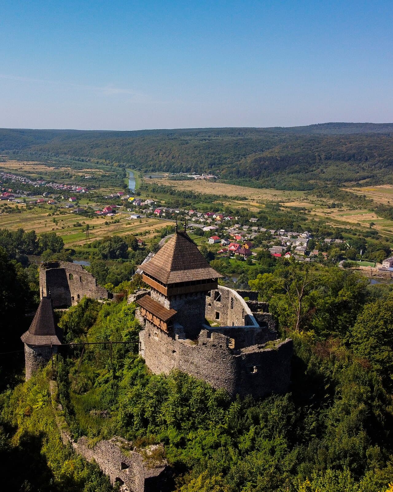 Nevytske Castle — Ukraine castle
