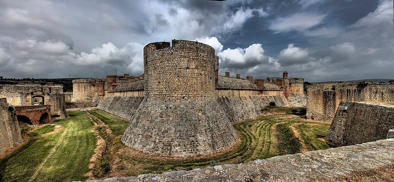 Château de Salses — France castle