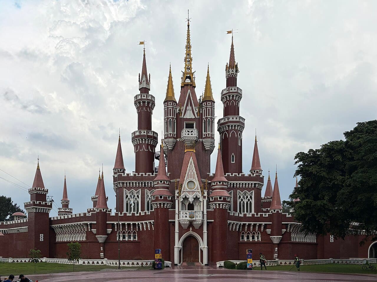 Indonesian Children's Castle — Indonesia castle