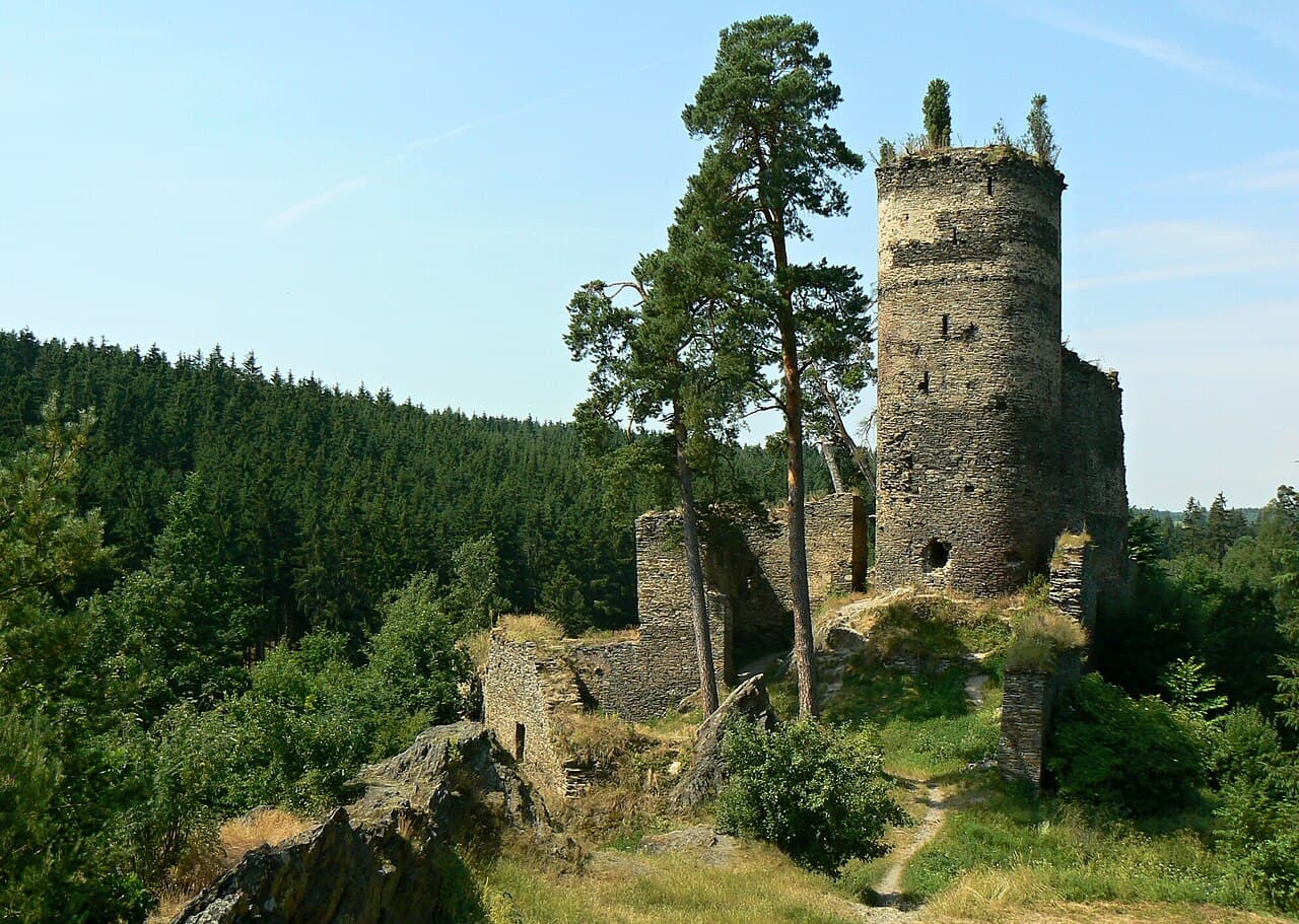 Gutstejn Castle — Czech Republic castle