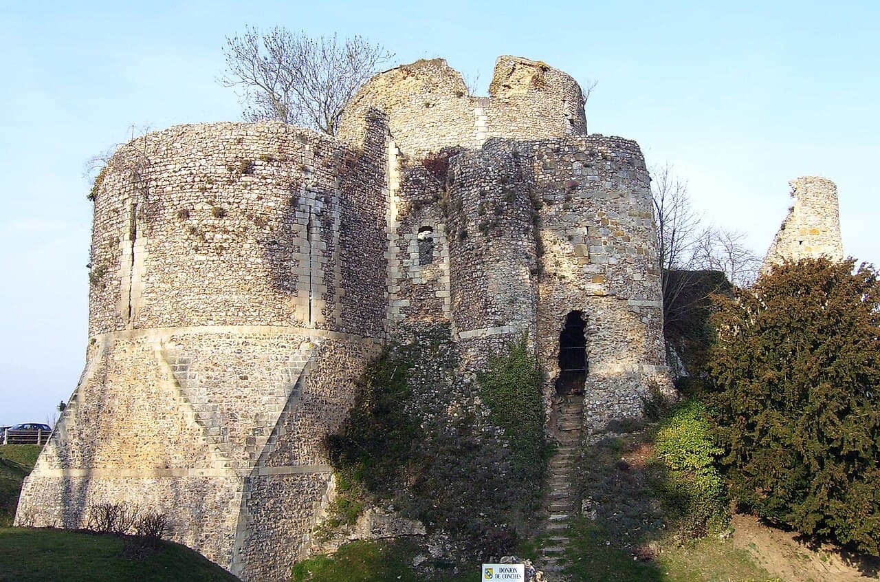 Conches-en-Ouche Castle — France castle