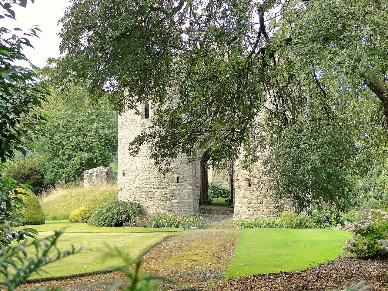 Brampton Bryan Castle — United Kingdom castle